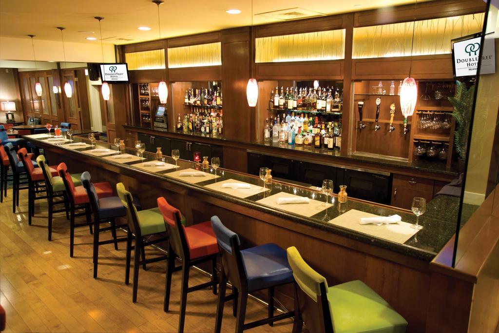 Doubletree By Hilton Norwalk Hotel Restaurant billede